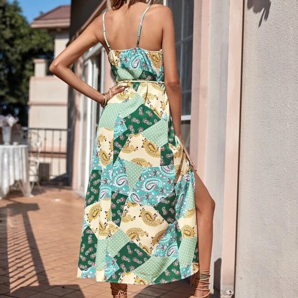 NEW‼️Patchwork Split Front Dress - Picture 3 of 5